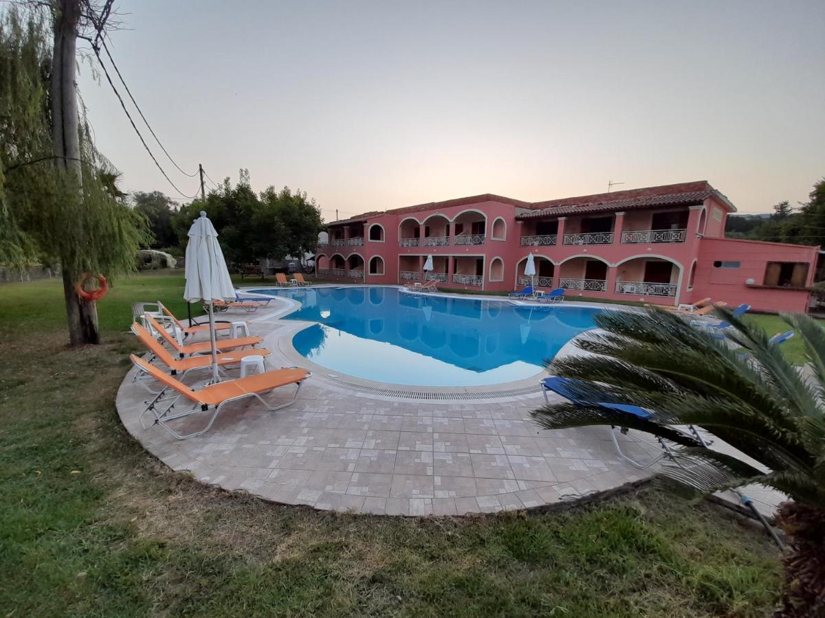 Aronda Apartments 다시아 외부 사진