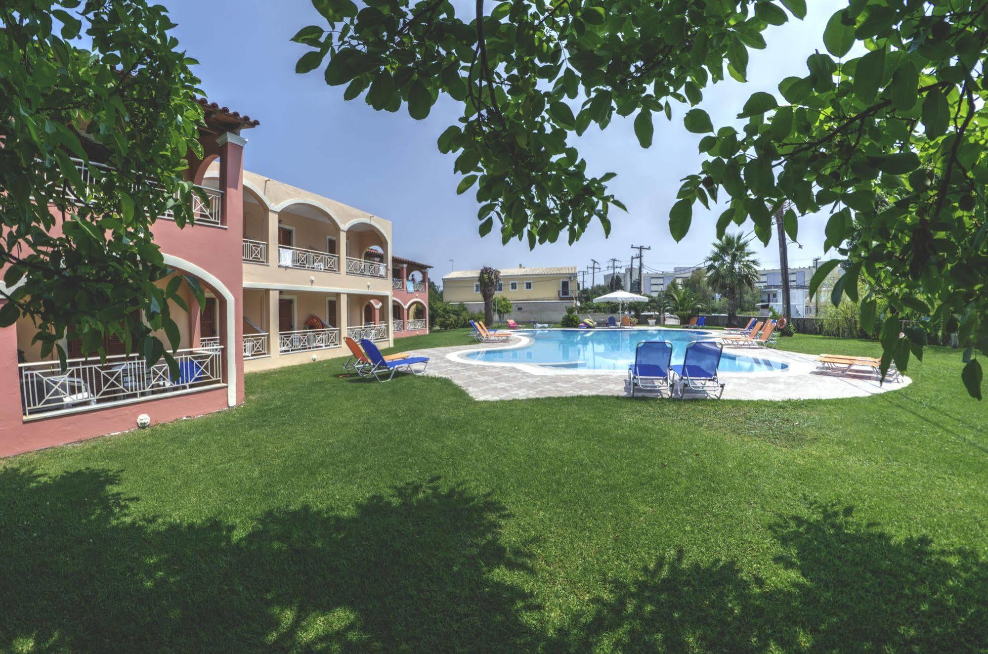 Aronda Apartments 다시아 외부 사진